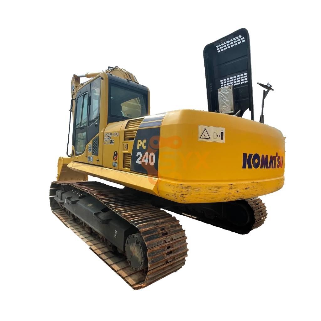 Komatsu PC 240-8 履带挖掘机