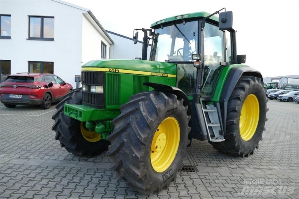 John Deere 6910 拖拉机/农用车