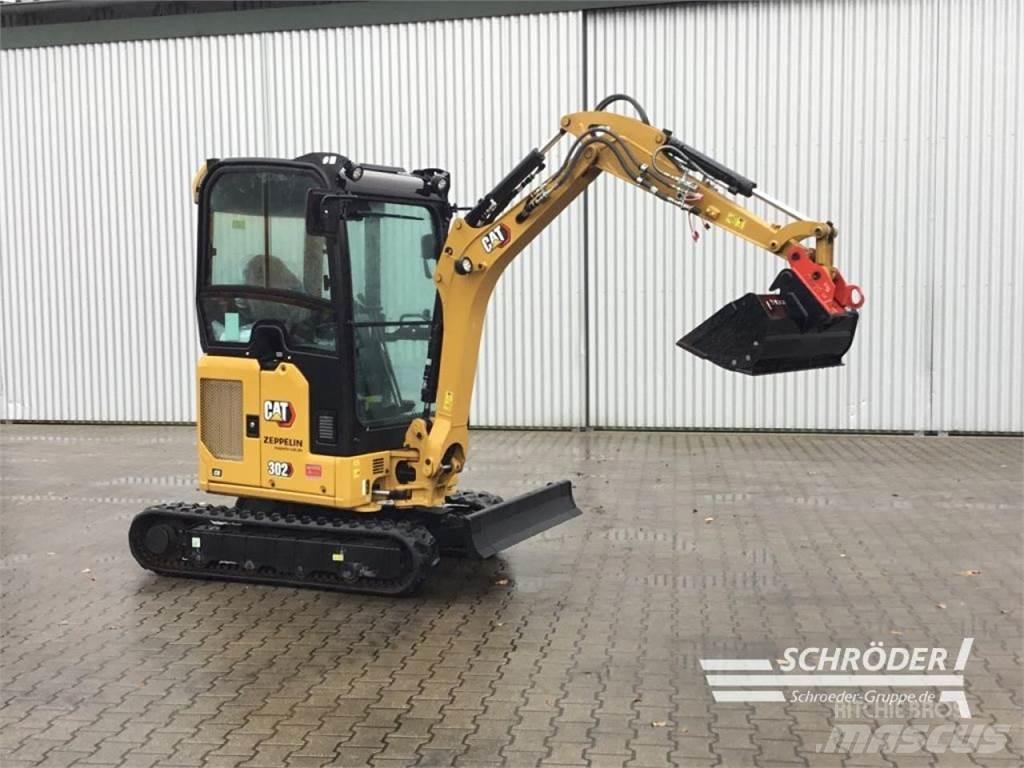 CAT 302 CR 轮式挖掘机