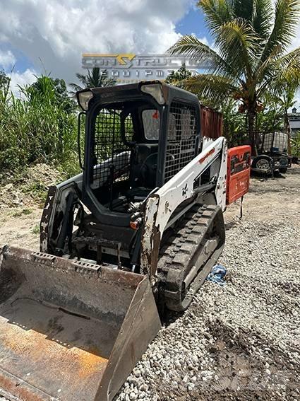 Bobcat T 450 滑移装载机