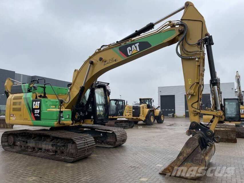 CAT 323F Z-Line 履带挖掘机