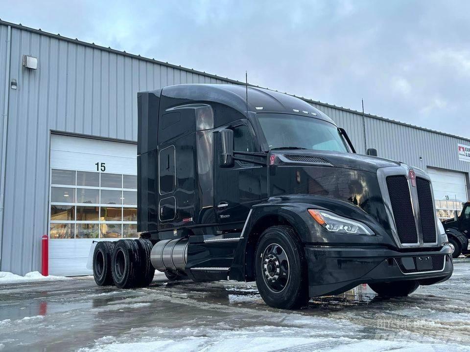 Kenworth T 680 牵引车