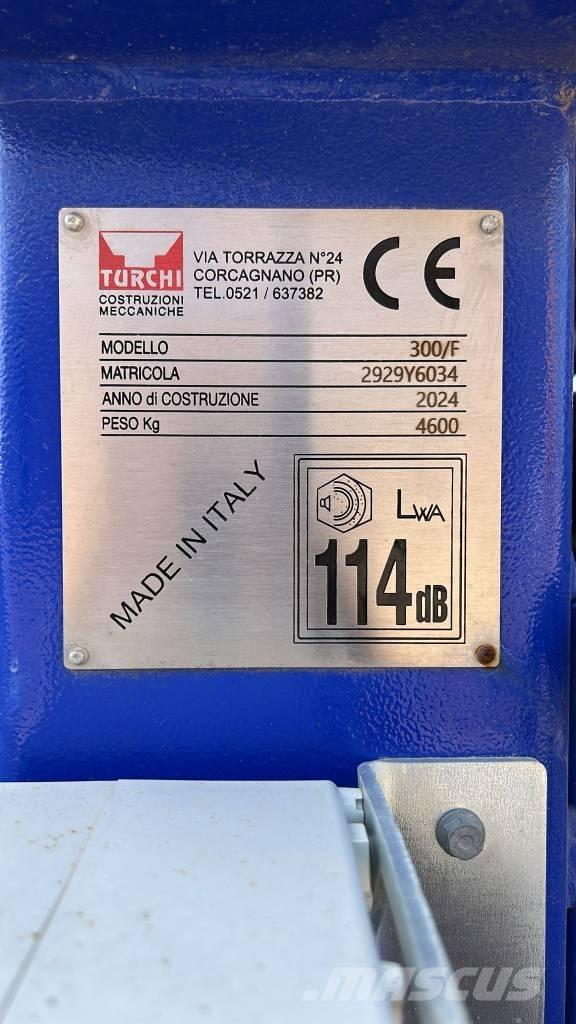  Turchi 300E 打桩机
