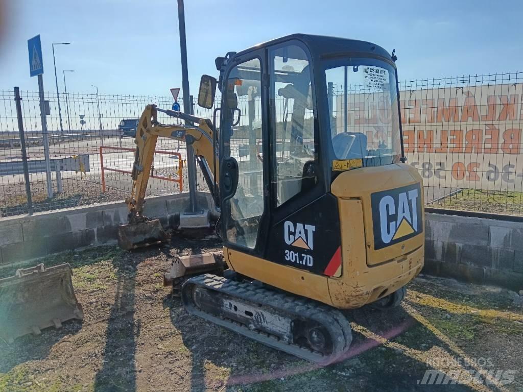 CAT 301.7D 小型挖掘机