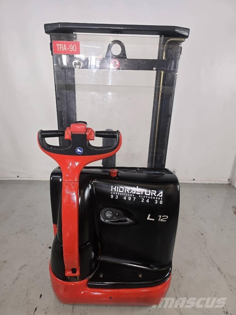 Linde L 12 行走式堆垛机