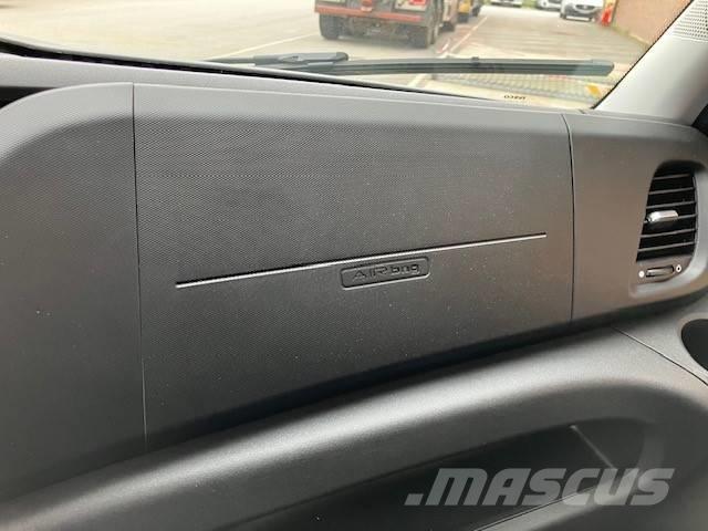 Iveco Daily 35S21HA8 大型面包车