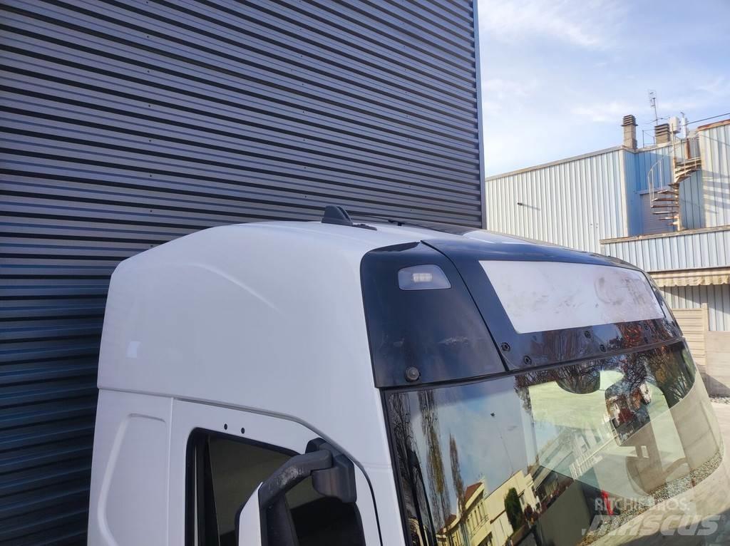 Volvo FH 4 - EURO 6 驾驶室与内部