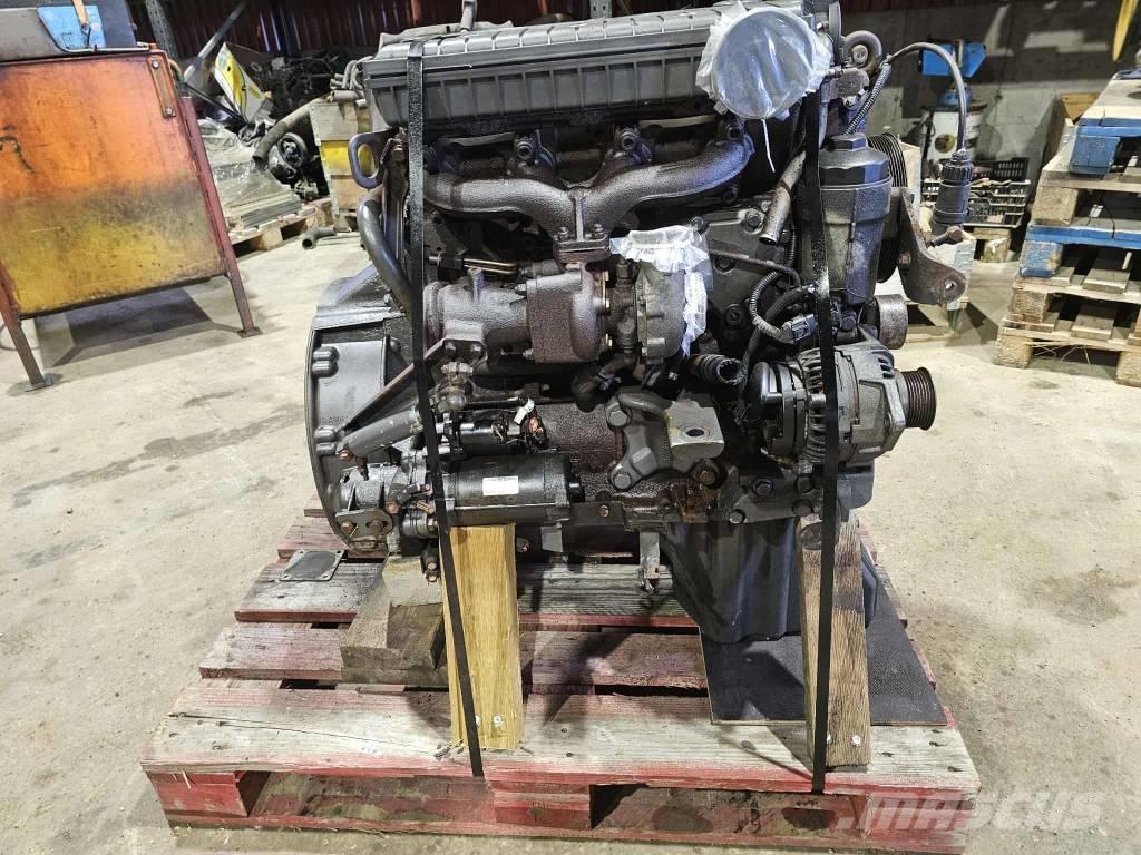 Mercedes-Benz LA904 发动机