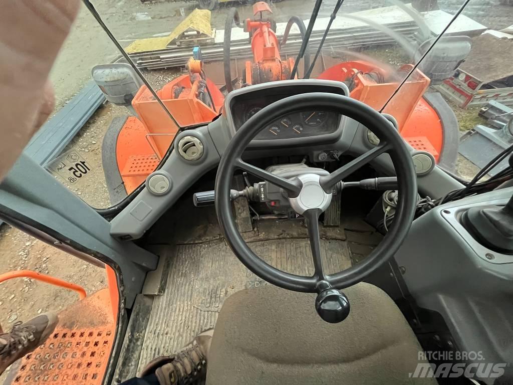 Doosan DL 400 轮式装载机
