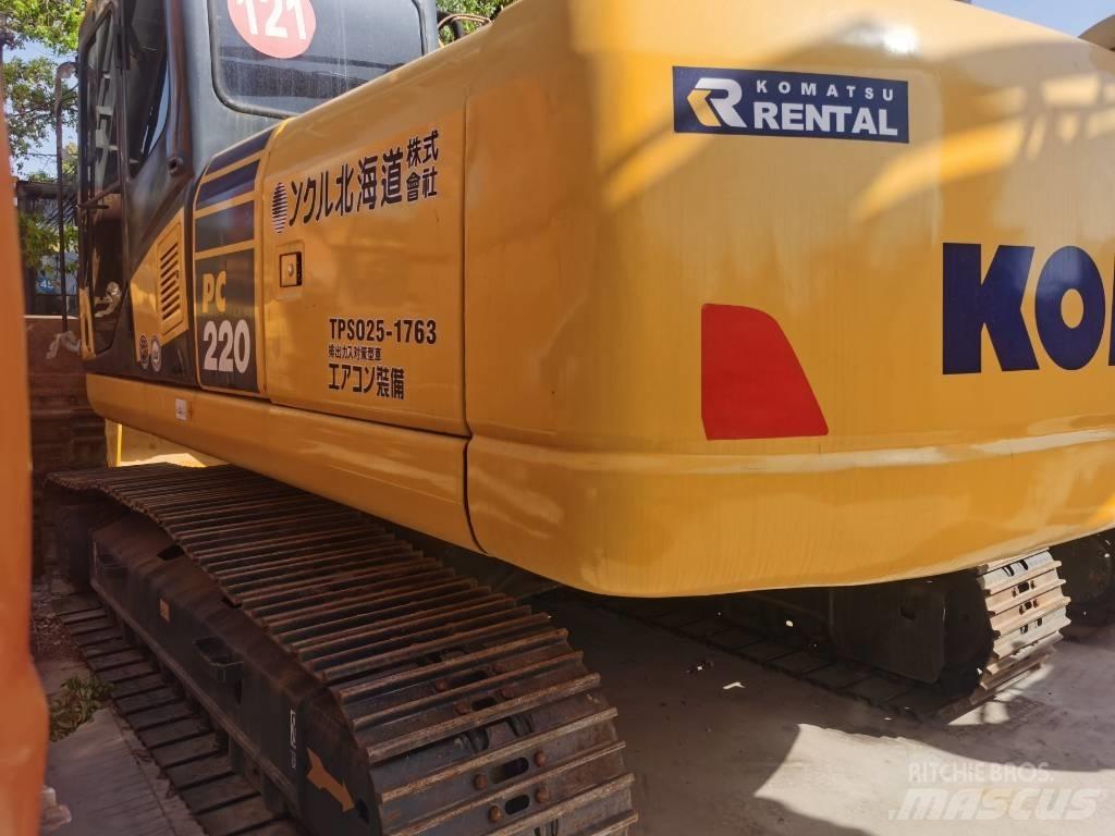Komatsu PC 220-7 履带挖掘机