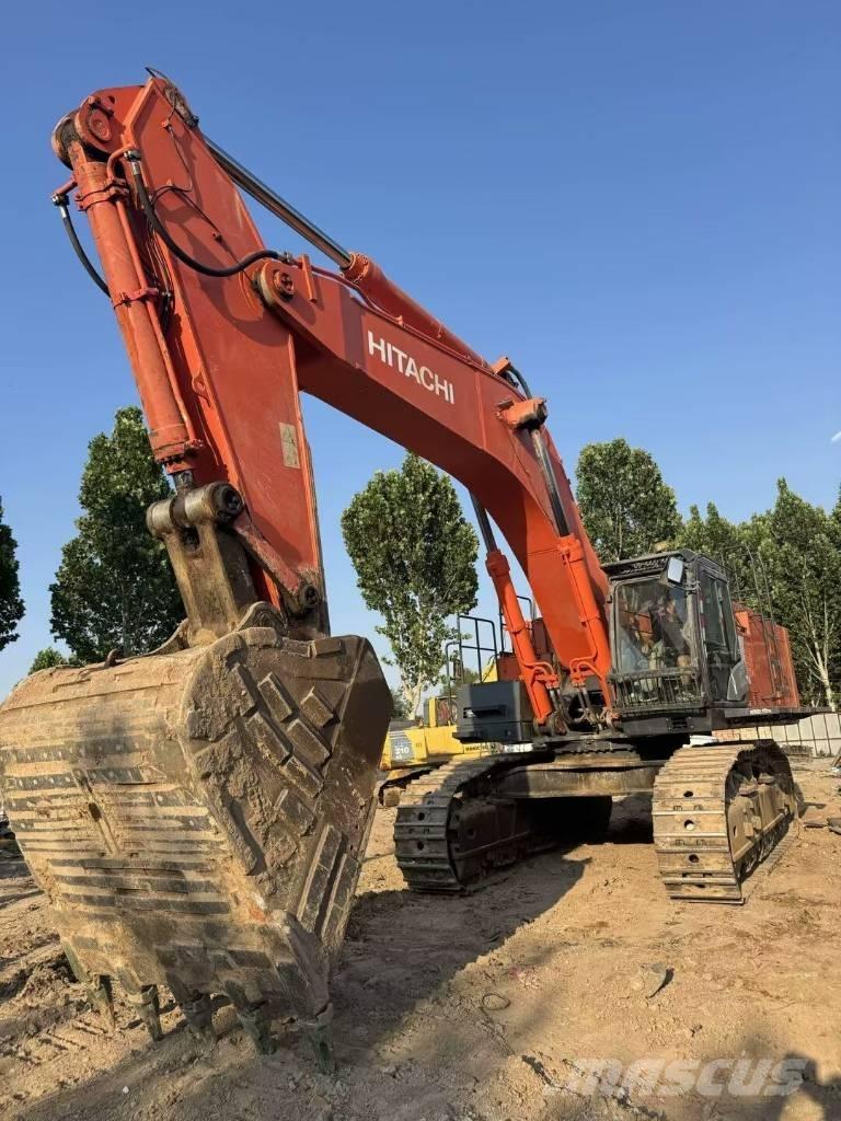Hitachi ZX690LCH-5A 履带挖掘机