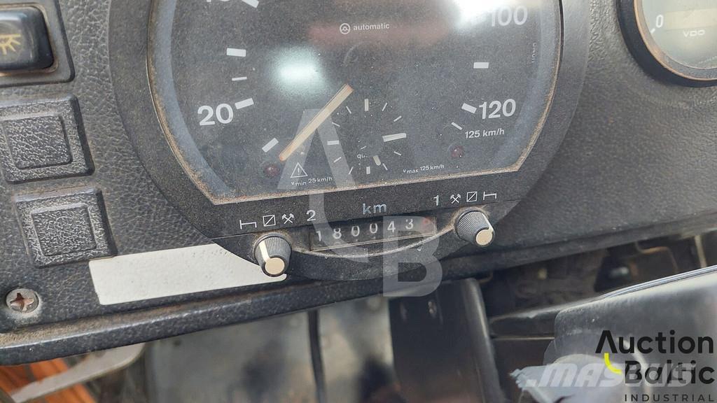 MAZ 533731 油罐车