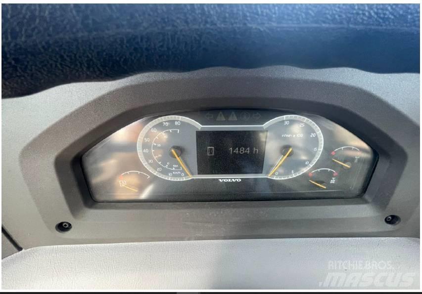 Volvo A 30 G 铰接式自卸车