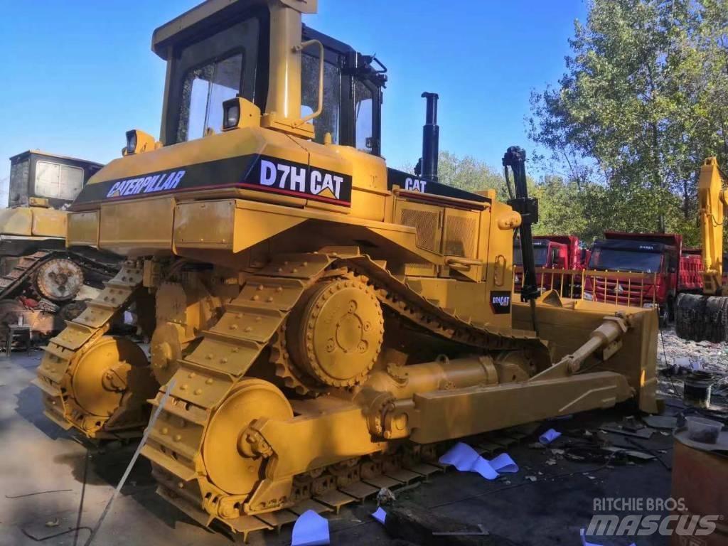 CAT D7H 履带式推土机