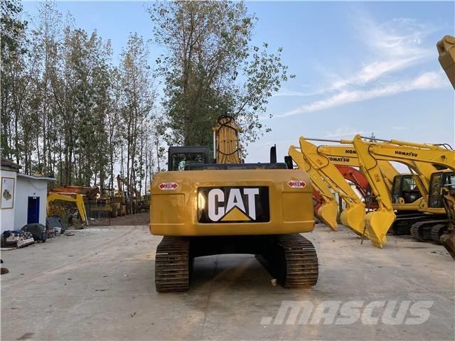 CAT 320D 履带挖掘机