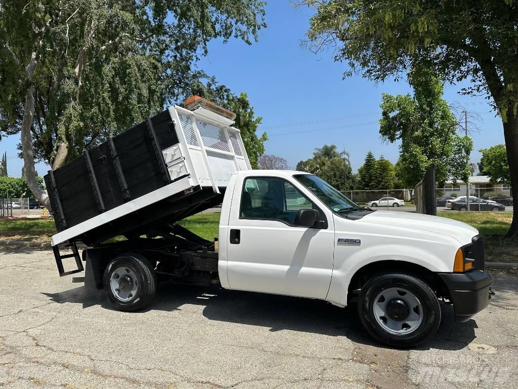 Ford F 250 自卸式货车