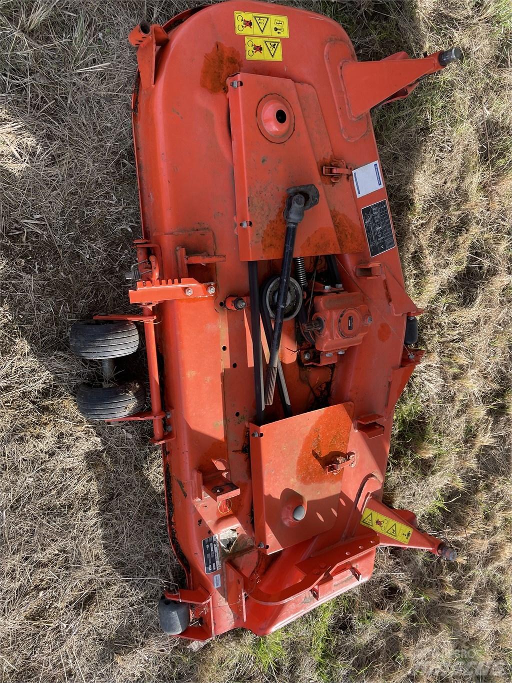 Kubota RCK 60-35 ST 装载牵引式割草机