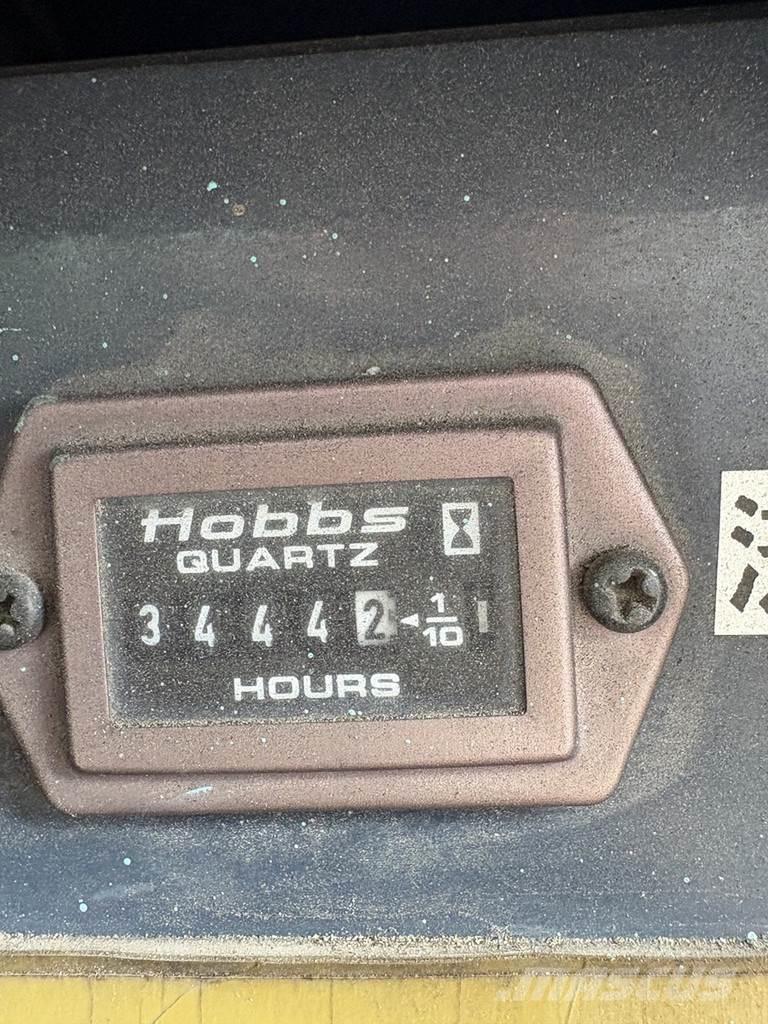 Nagano 070 其他升降机和高空作业平台