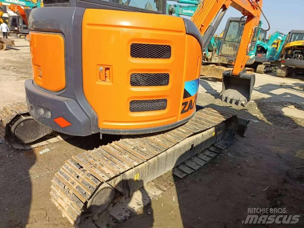 Hitachi ZX 55 小型挖掘机