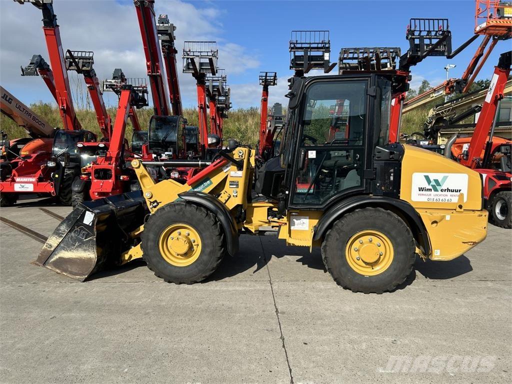 CAT 906 (9145) 多功能装载机