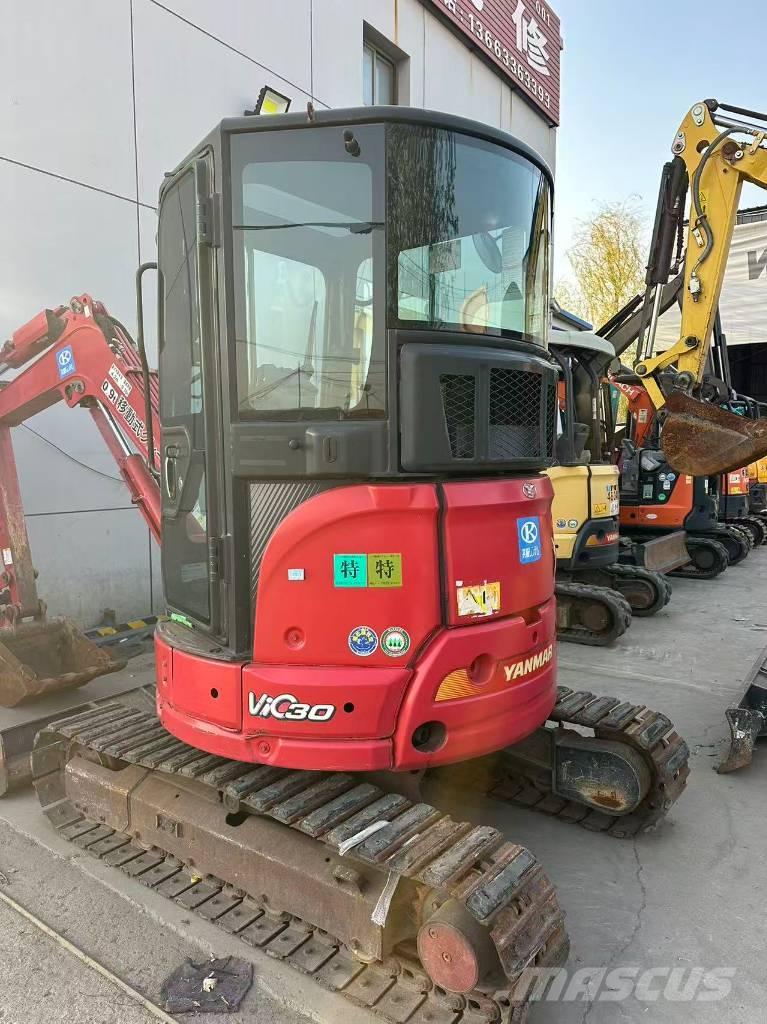 Yanmar Vio 30 小型挖掘机