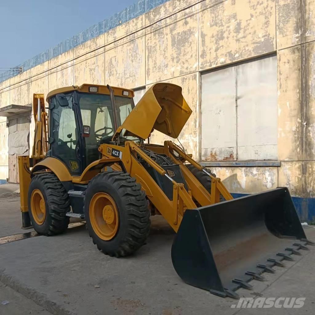JCB 4CX 反铲装载机