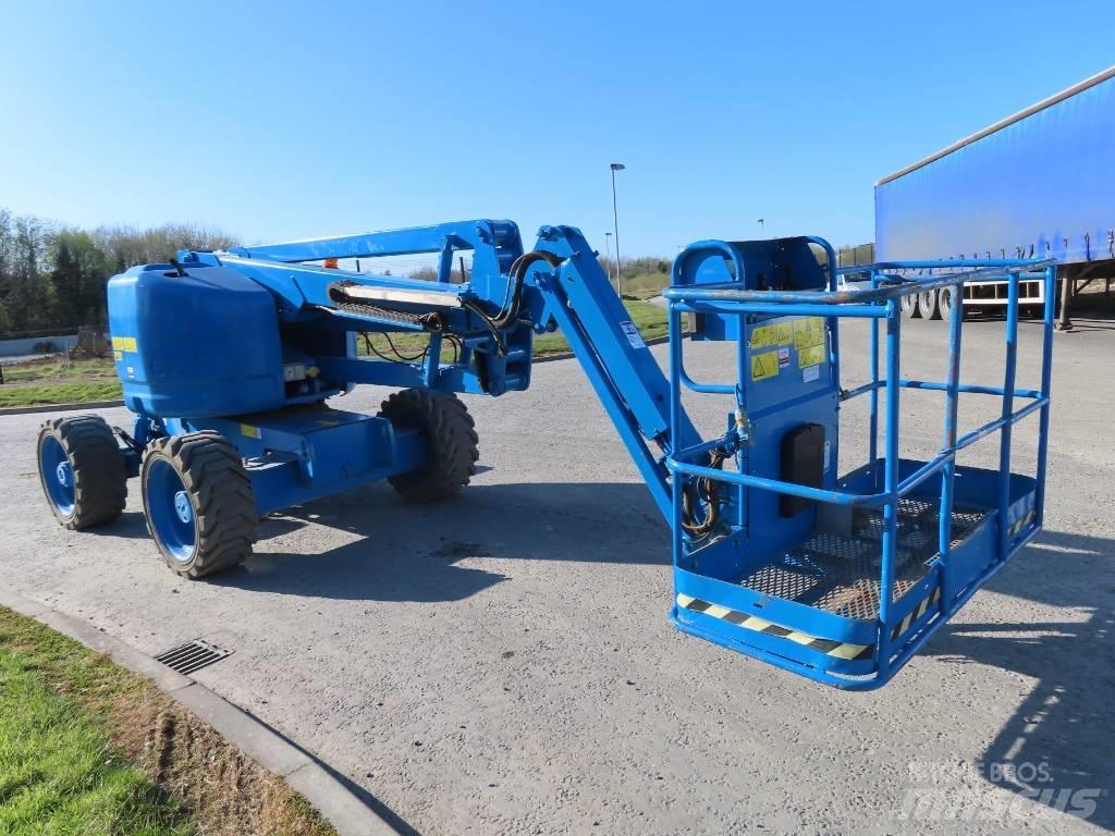 Genie Z 45 曲臂高空工作平台