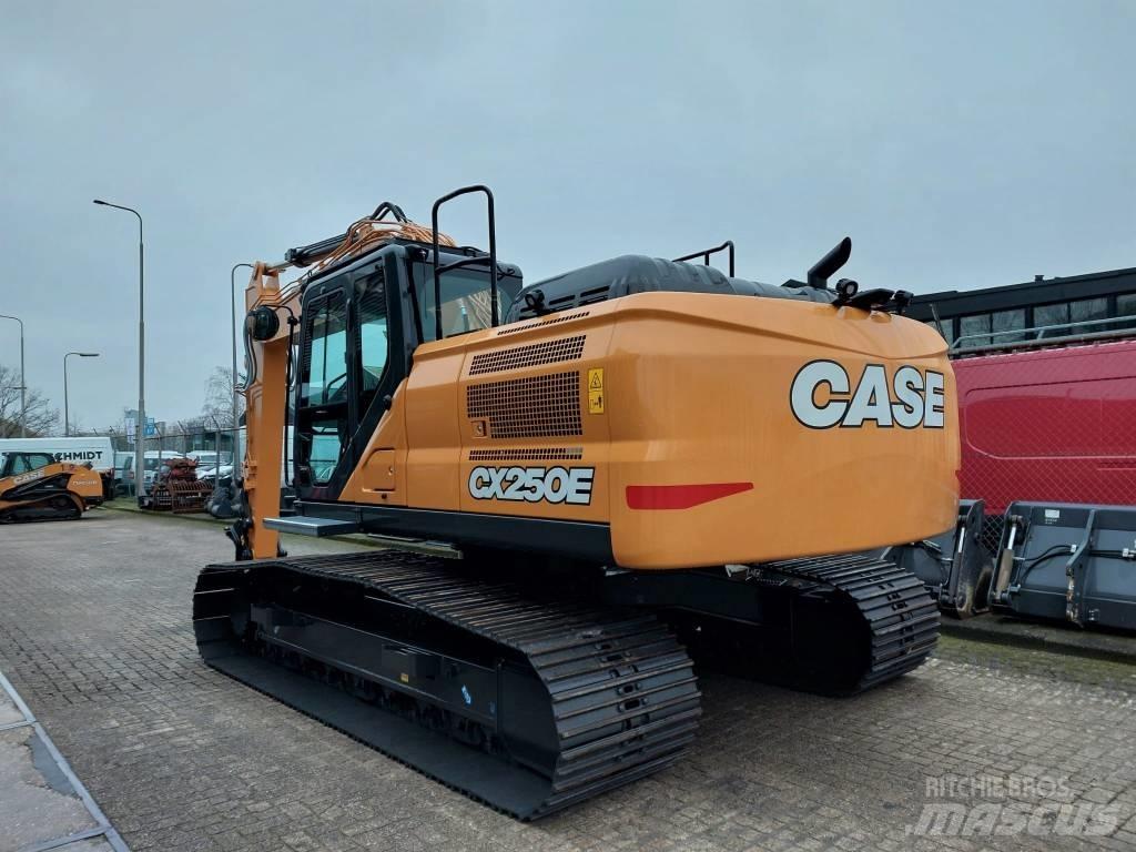 CASE CX250E 履带挖掘机