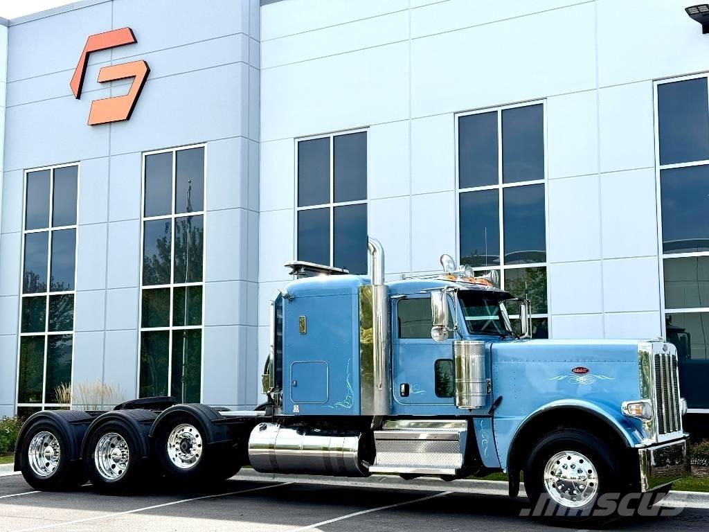 Peterbilt 389 牵引车