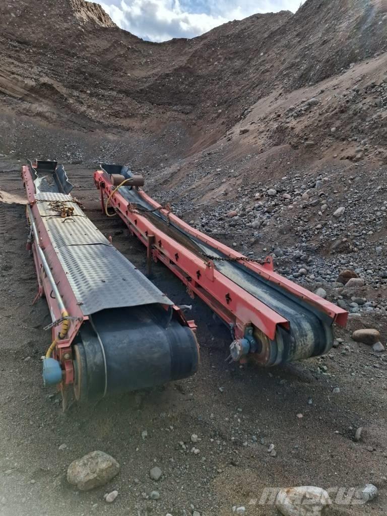 Sandvik UH550 E 移动式破碎机