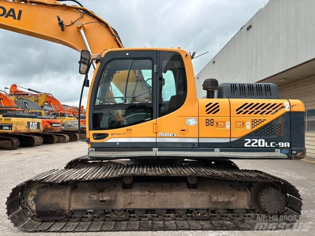 Hyundai 220LC-9A 履带挖掘机