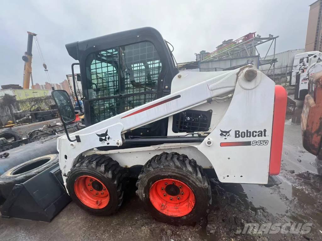 Bobcat S 450 滑移装载机