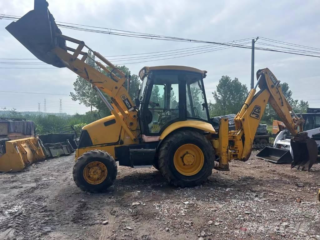 JCB 3 CX 反铲装载机