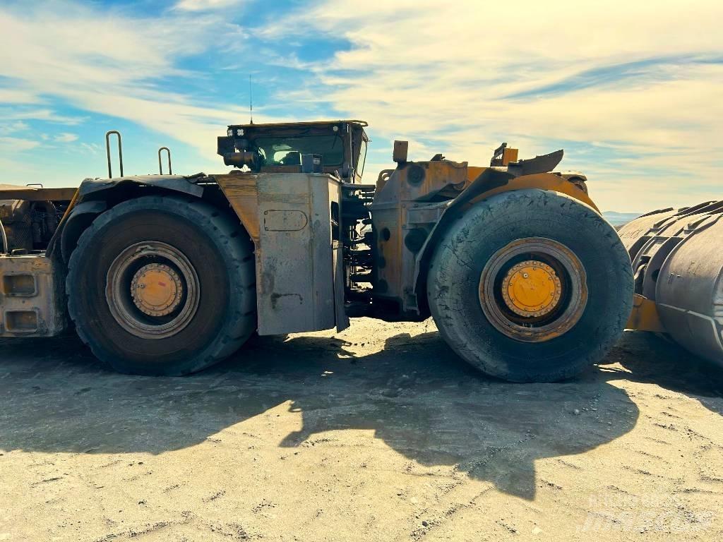 Elphinstone R2900G 地下矿用卡车