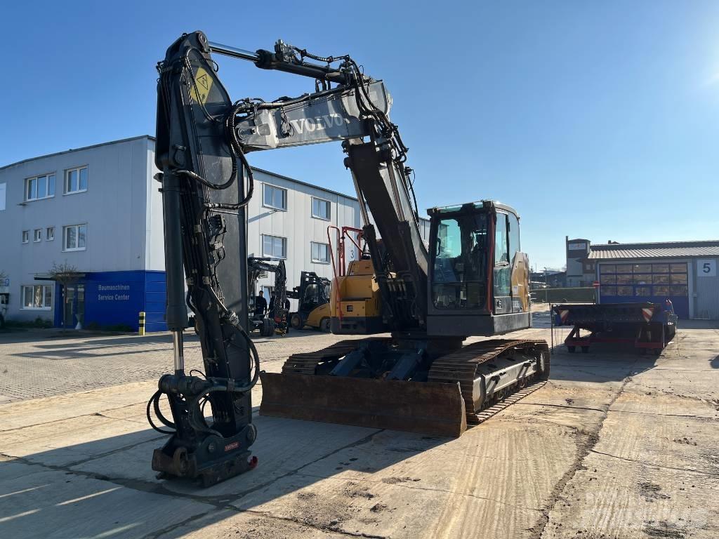 Volvo ECR235EL 履带挖掘机