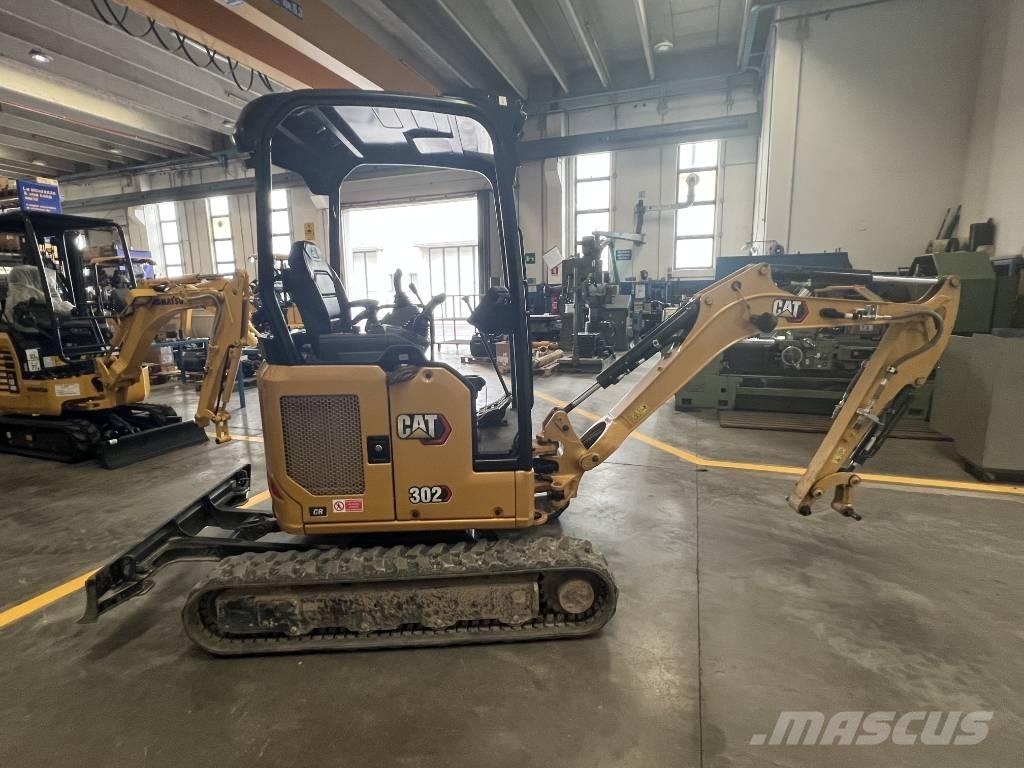 CAT 302 CR 小型挖掘机