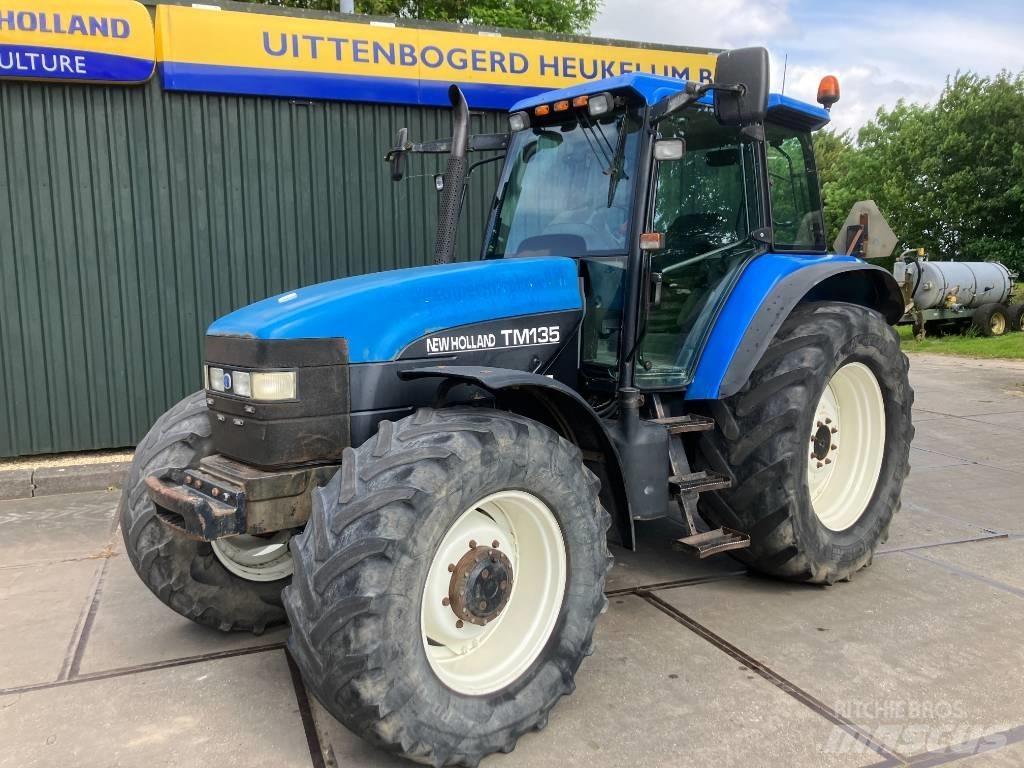 New Holland TM 135 拖拉机/农用车