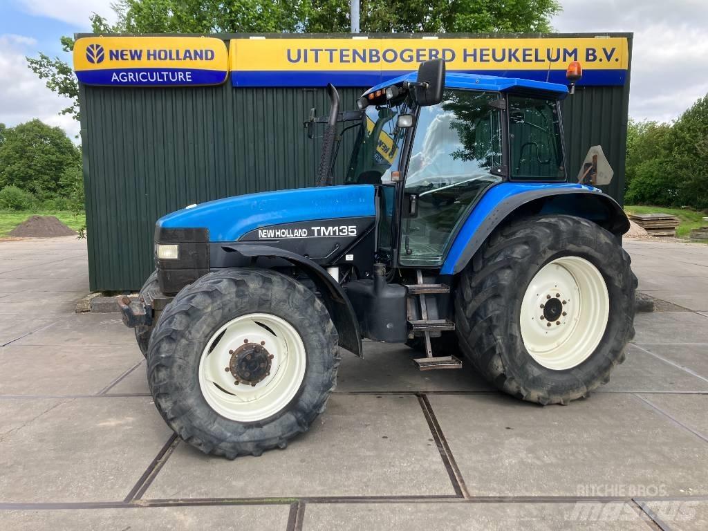 New Holland TM 135 拖拉机/农用车