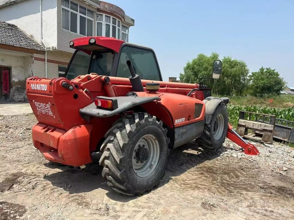 Manitou MT 1740 SL T 滑移装载机