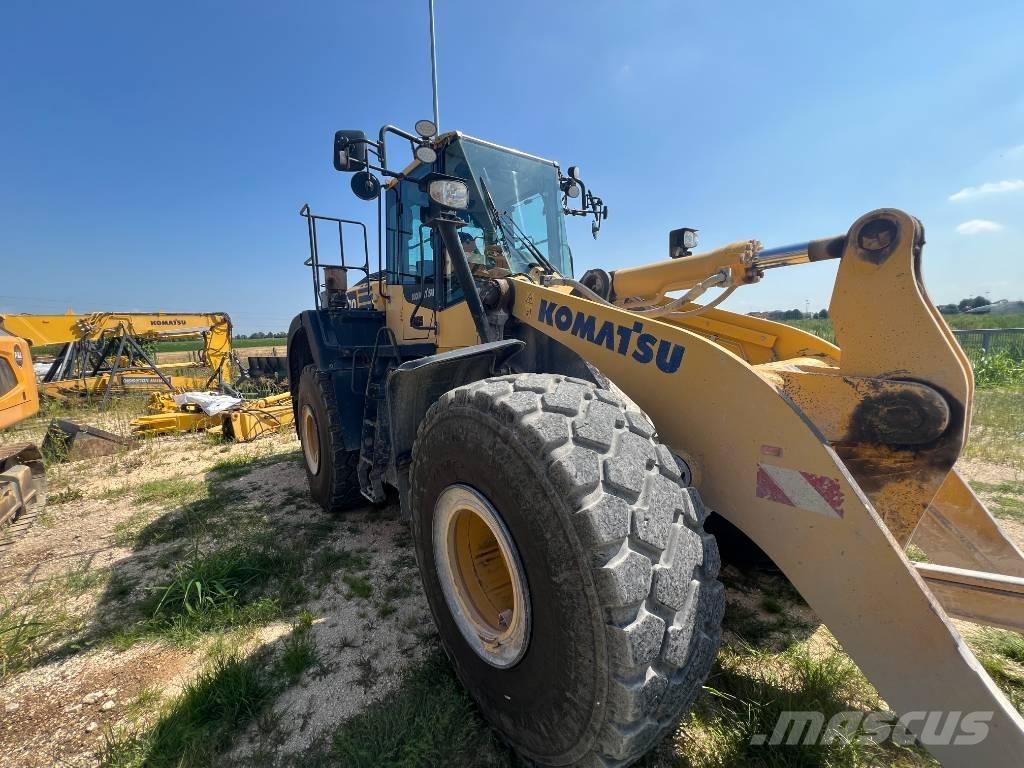 Komatsu WA 470-8 轮式装载机