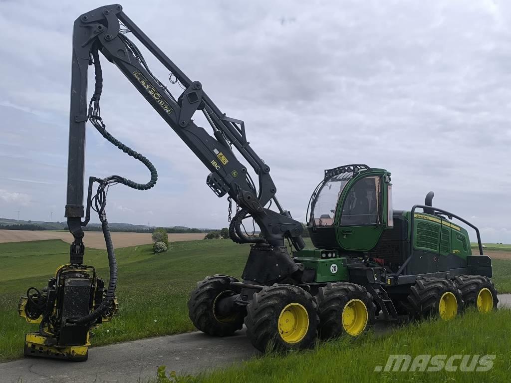 John Deere 1270 G 收割机