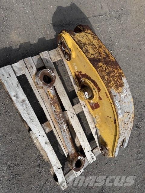 CAT 953 BUCKET LINK 挖斗