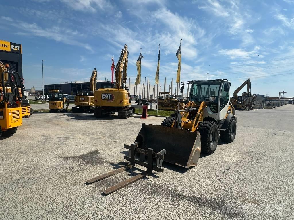Liebherr L 506 轮式装载机