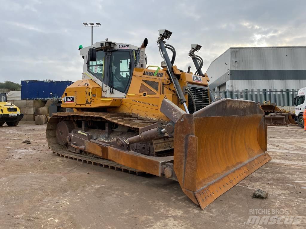 Liebherr PR 746 履带式推土机