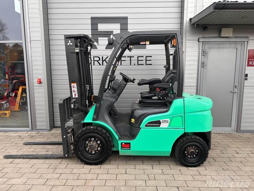 Mitsubishi FD25N3 柴油叉车