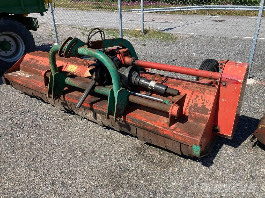 Kverneland FG310 牧场割草机和切顶器