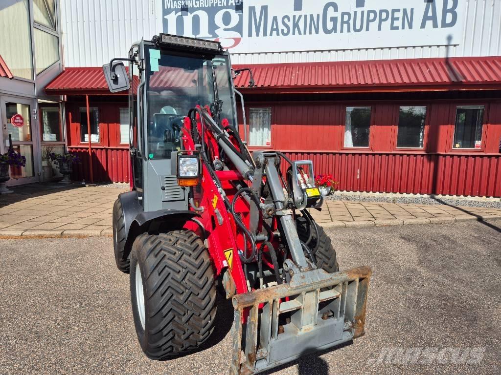 Weidemann 1160 多功能装载机