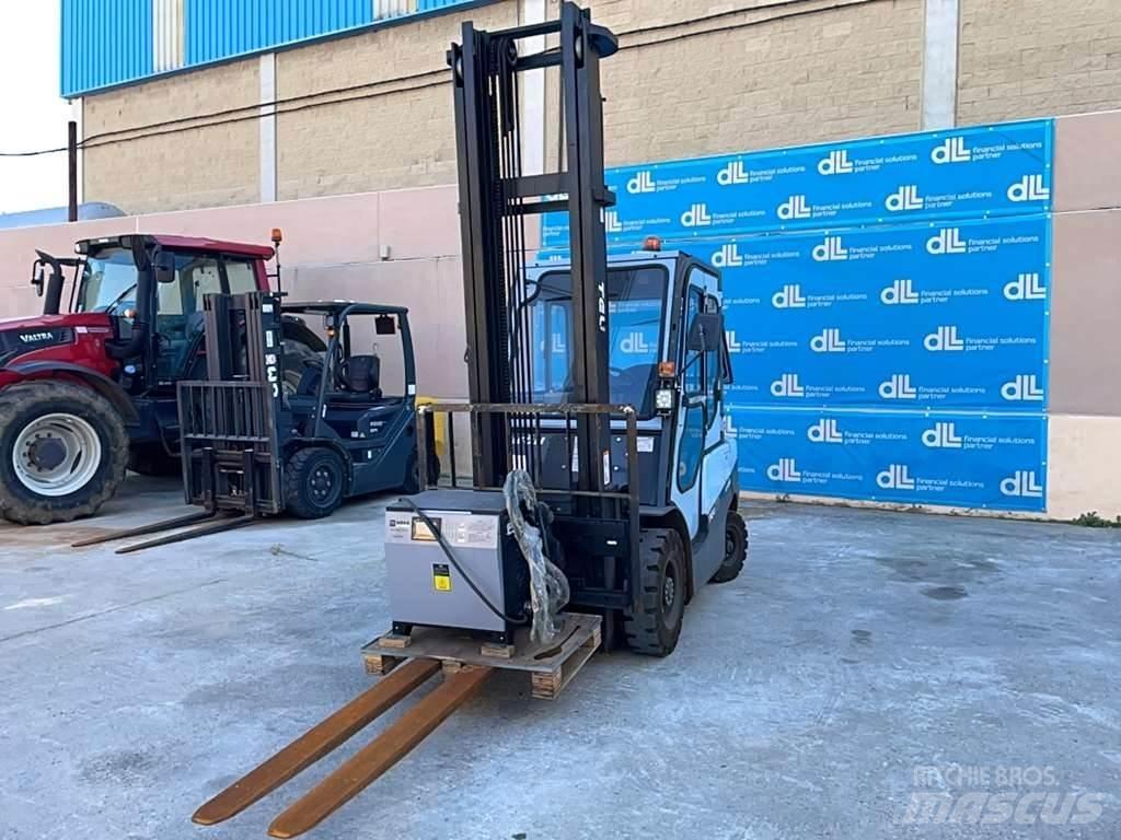 TEU FLB25 其他叉车