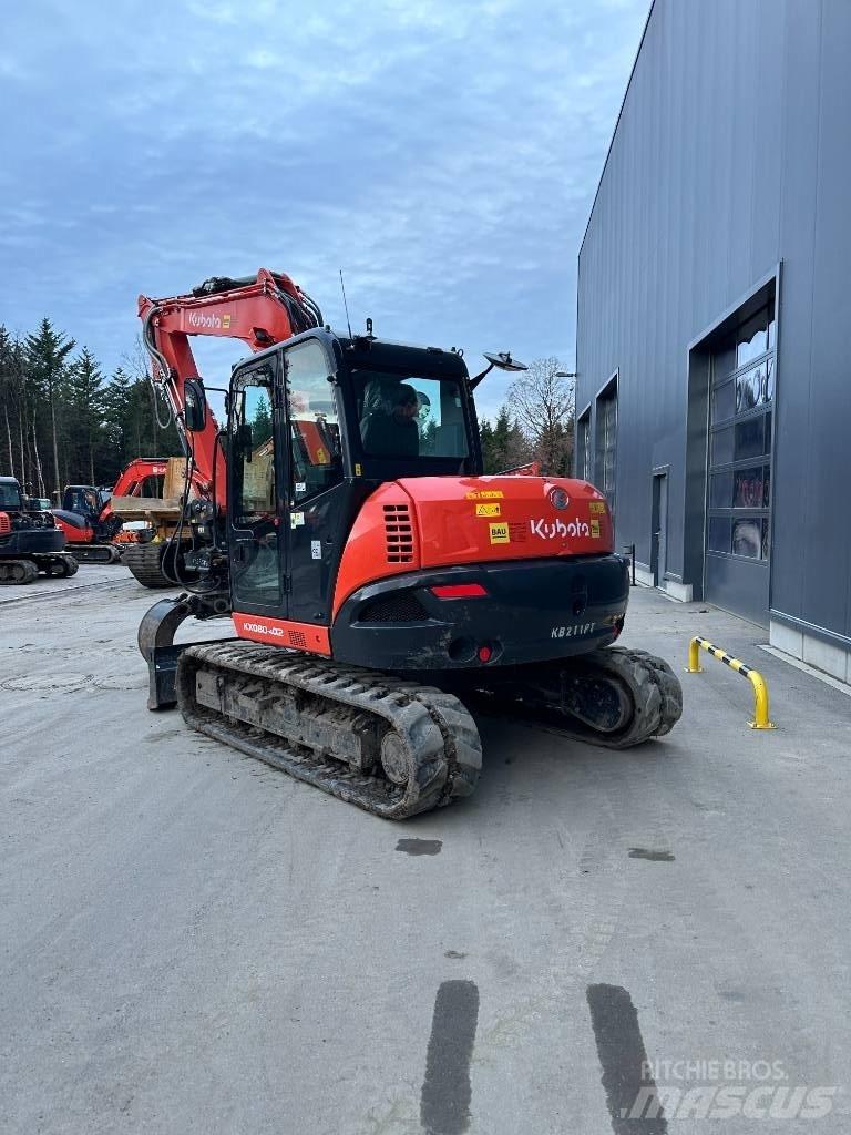 Kubota KX 080-4 小型挖掘机