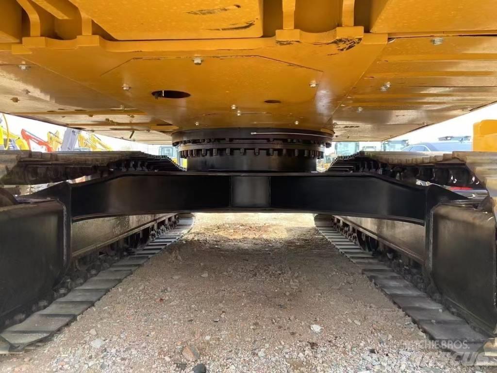 CAT 320D2 履带挖掘机